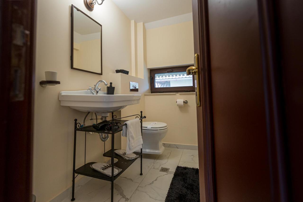 Casa Chintoan - Adult Only Bed & Breakfast Constanta Bagian luar foto