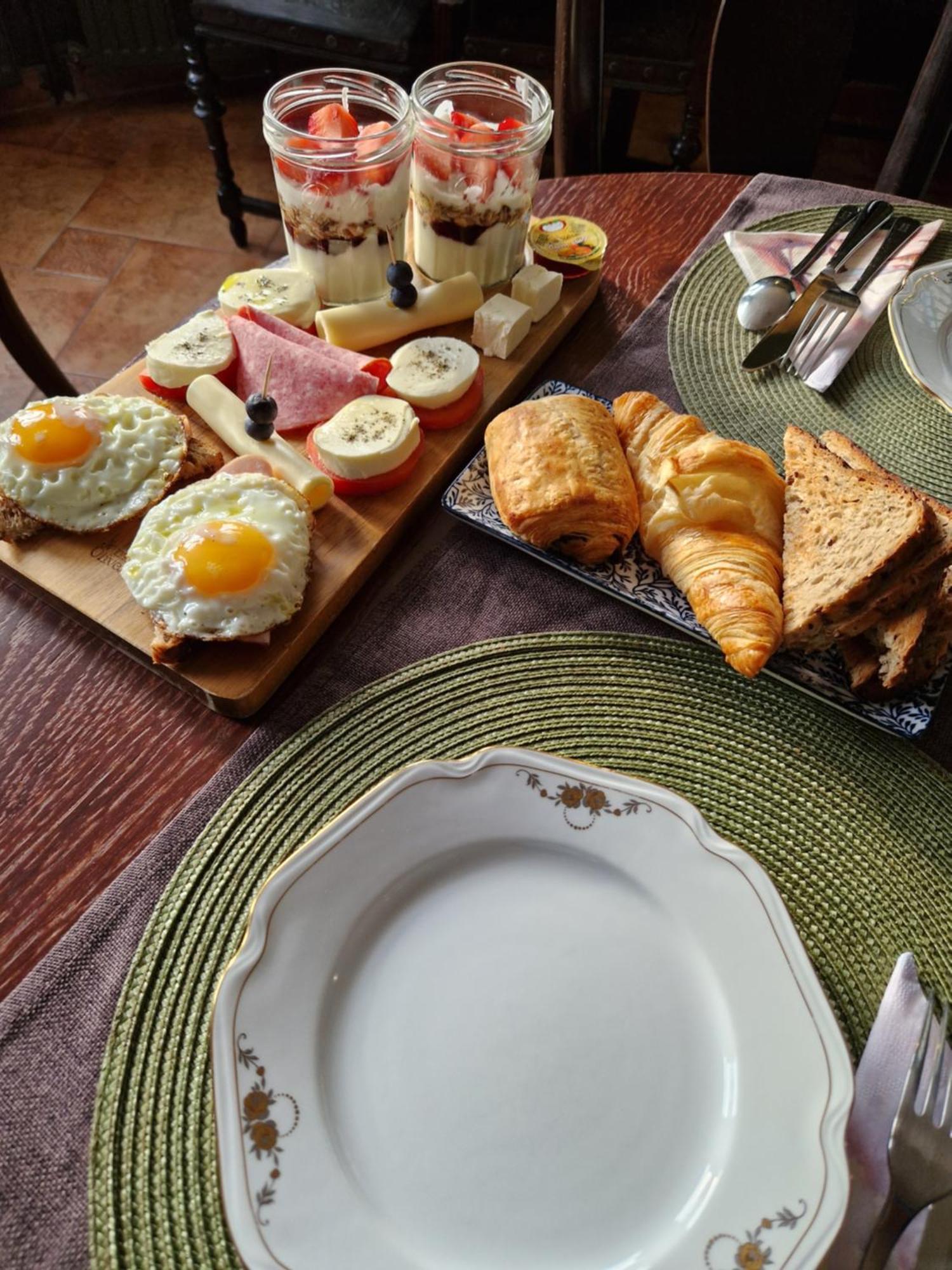 Casa Chintoan - Adult Only Bed & Breakfast Constanta Bagian luar foto