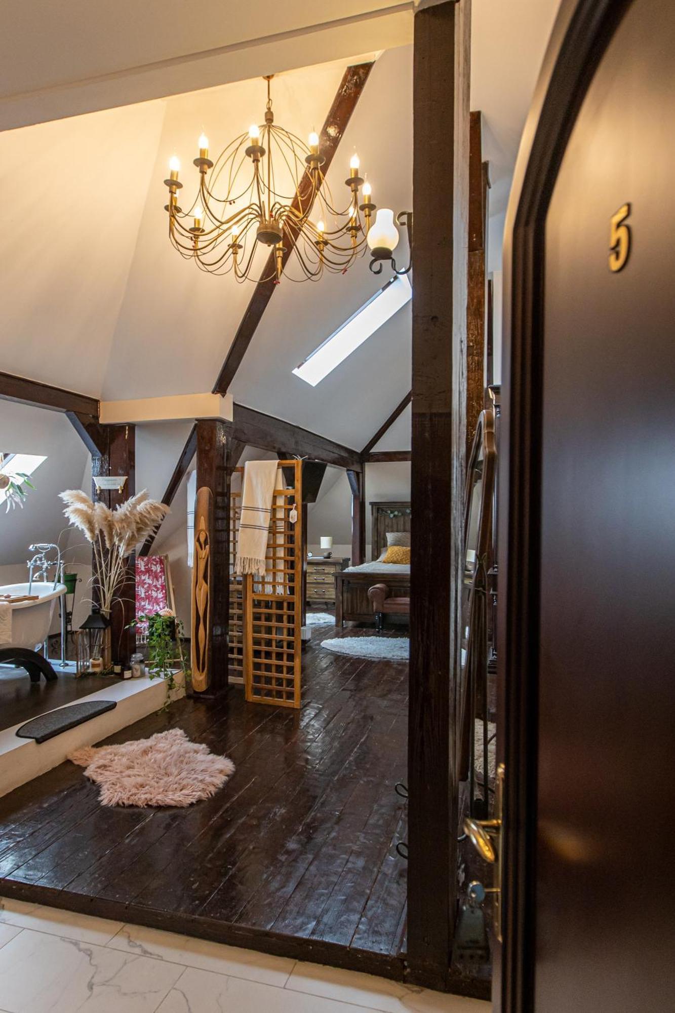 Casa Chintoan - Adult Only Bed & Breakfast Constanta Bagian luar foto